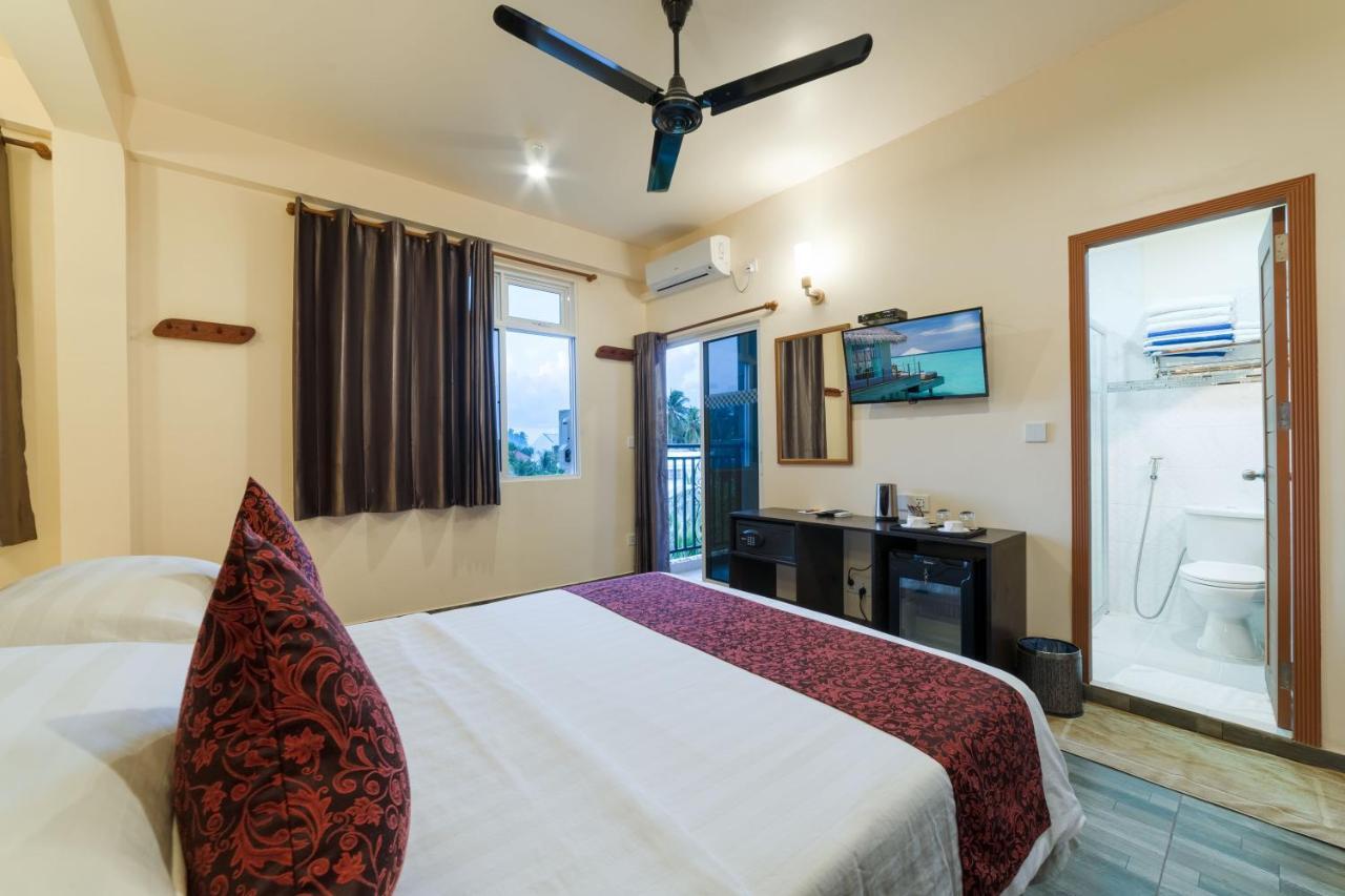 Paguro Beach Inn Ukulhas Island Exterior photo